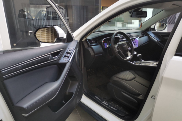 福特 领界 2019款 EcoBoost 145 CVT精领型 国VI中控内饰7003