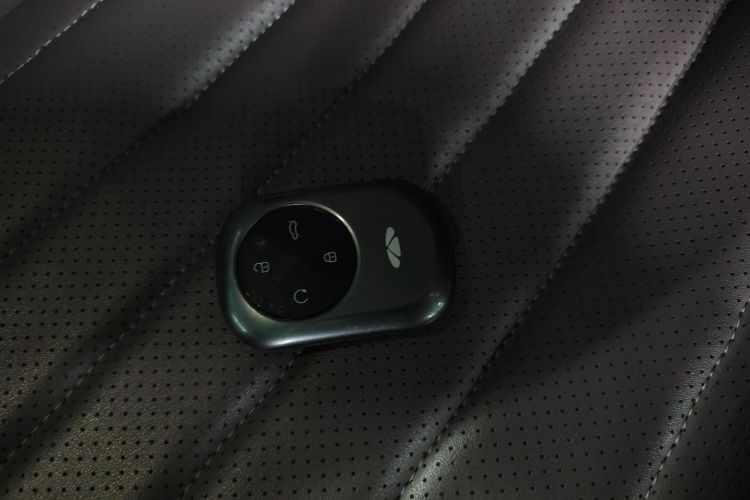 奇瑞 风云T10 2024款 210 奢享版中控内饰7001