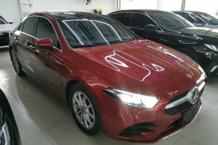 奔驰A级 2021款 A 200 L 运动轿车时尚型车身外观6002