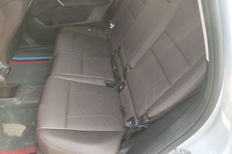 宝马iX1 2023款 eDrive25L M运动套装中控内饰7004