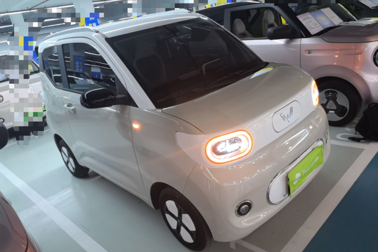 五菱汽车 宏光MINIEV 2024款 第三代 215km 进阶版车身外观6002