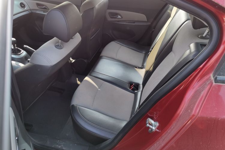 雪佛兰 科鲁兹 2013款 1.6L SL MT中控内饰21