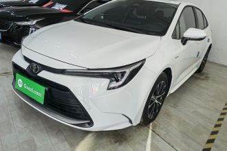 丰田 雷凌 2024款 智能电混双擎 1.8L 豪华版