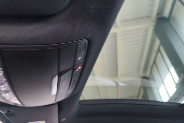 奔驰E级(进口) 2019款 E 300 轿跑车局部细节22