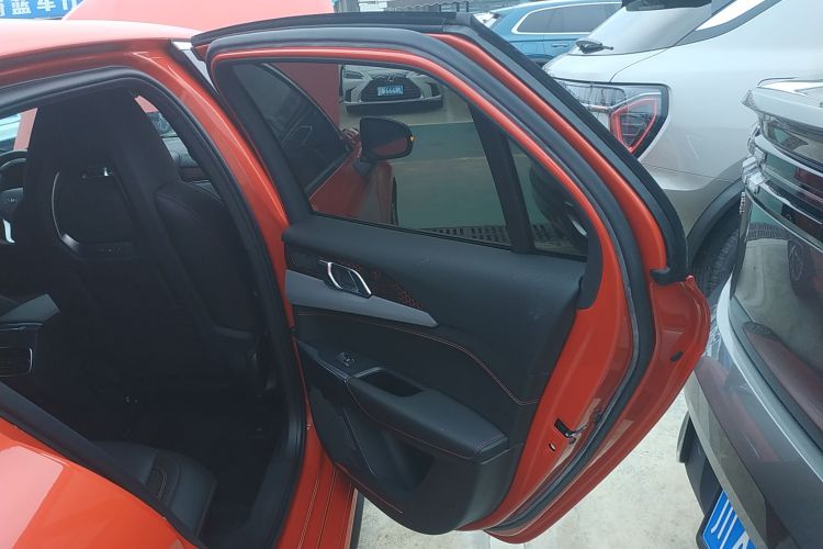 领克03 2019款 1.5TD DCT劲Pro版 国VI中控内饰45