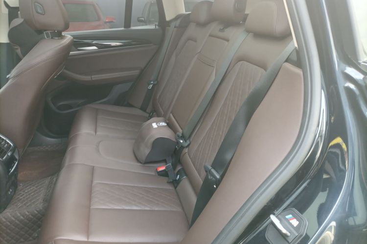 宝马iX3 2021款 改款 领先型中控内饰21