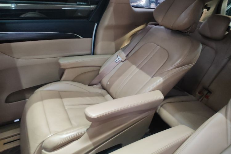 别克GL8 2020款 ES陆尊 653T 豪华型中控内饰21