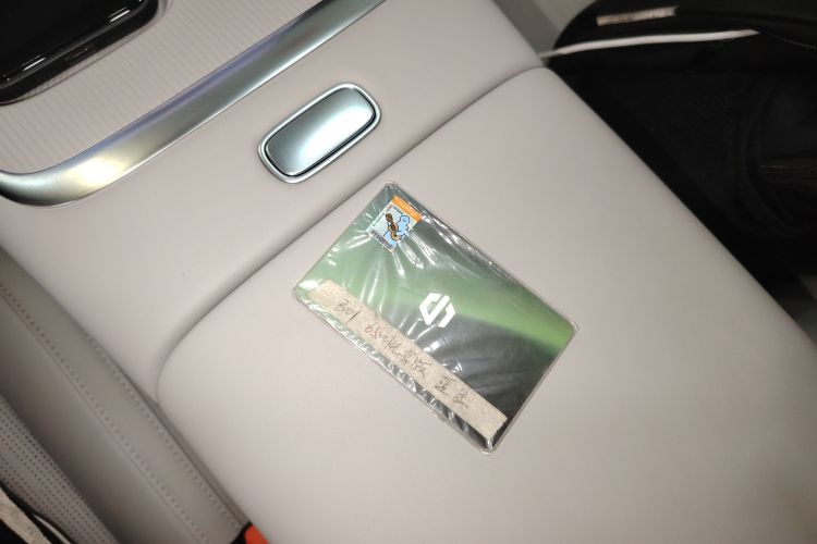 零跑汽车 零跑B01 2025款 650悦享版中控内饰7001