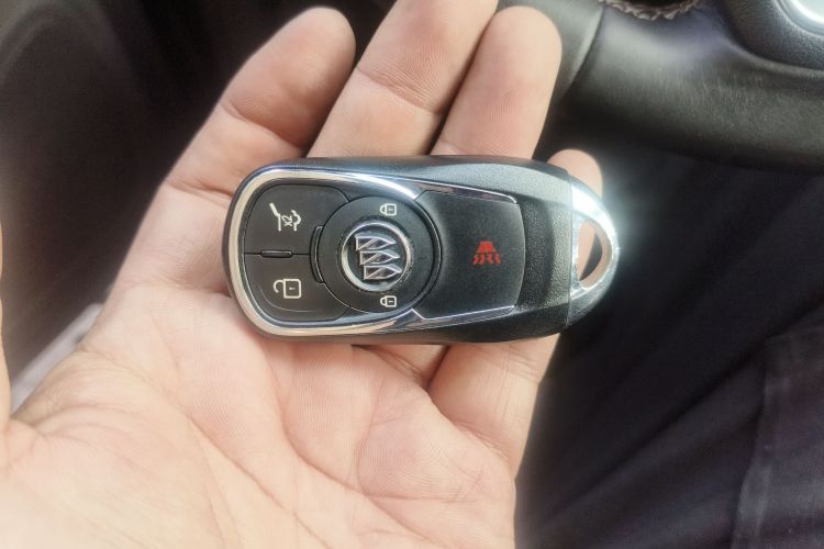 别克 昂科威 2014款 28T 四驱精英型中控内饰7001