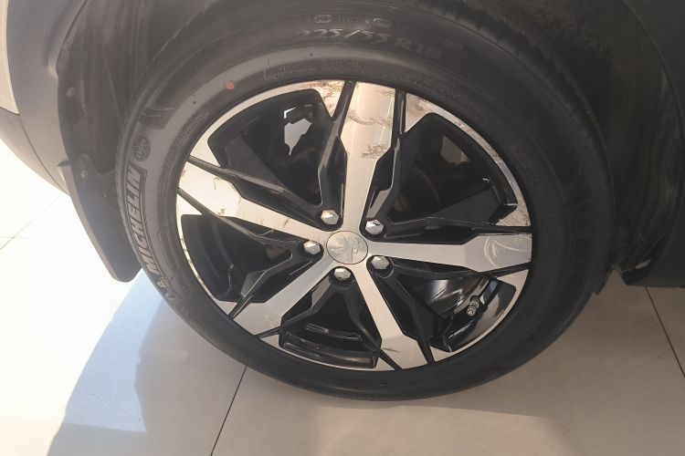 标致4008 2017款 350THP 豪华版车身外观6001