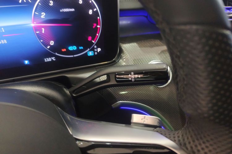 奔驰C级 2022款 改款 C 260 L 运动版局部细节18