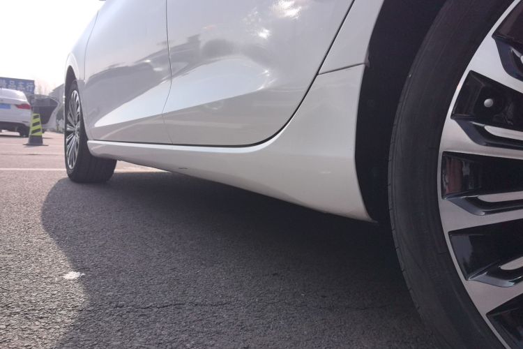 长安 逸动 2019款 蓝鲸版 280T GDI DCT极速型局部细节9002