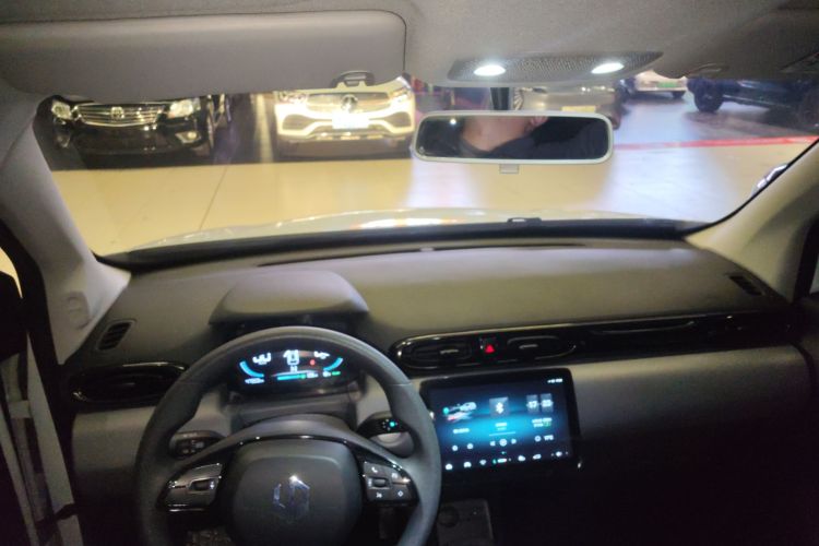 零跑汽车 零跑T03 2024款 310舒享版中控内饰7002