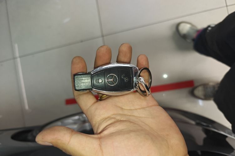 奔驰B级 2015款 B 200 动感型中控内饰11