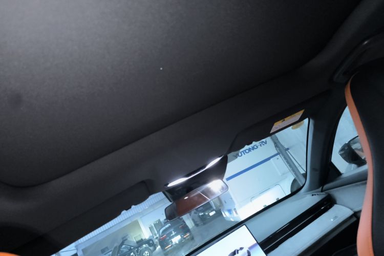 长安UNI-V 2025款 第三代 2.0T 劲擎型中控内饰22