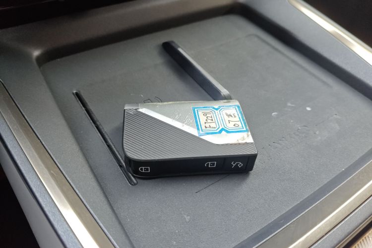 领克07 2024款 EM-P 126长续航 Halo中控内饰7001