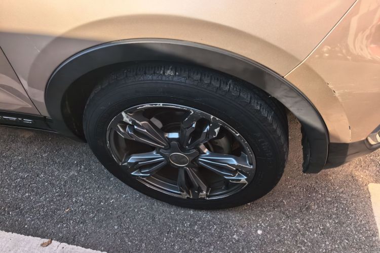 猎豹汽车 猎豹CS9 2017款 1.5L CVT风尚型车身外观6008