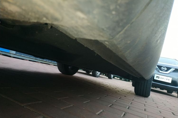 红旗HS5 2022款 改款 2.0T 智联旗享版局部细节9002