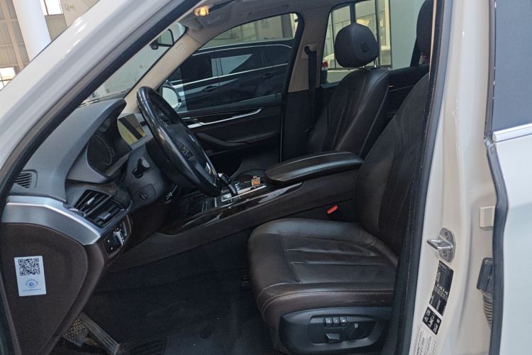 宝马X5(进口) 2018款 xDrive28i中控内饰19