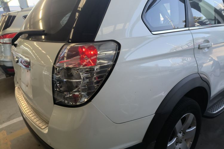 雪佛兰 科帕奇 2014款 2.4L 两驱城市版 7座车身外观6006