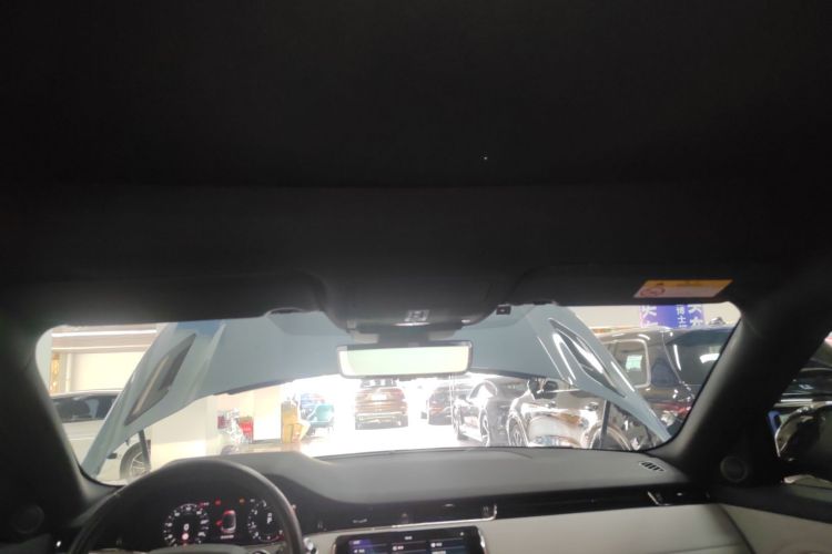 路虎 揽胜极光 2020款 249PS R-DYNAMIC SE 运动科技版中控内饰22