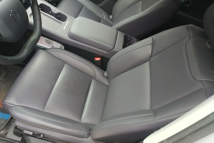 零跑汽车 零跑C16 2024款 增程 200智享版局部细节19