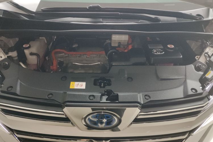 丰田 威尔法 2019款 双擎 2.5L HV尊贵版机舱底盘24