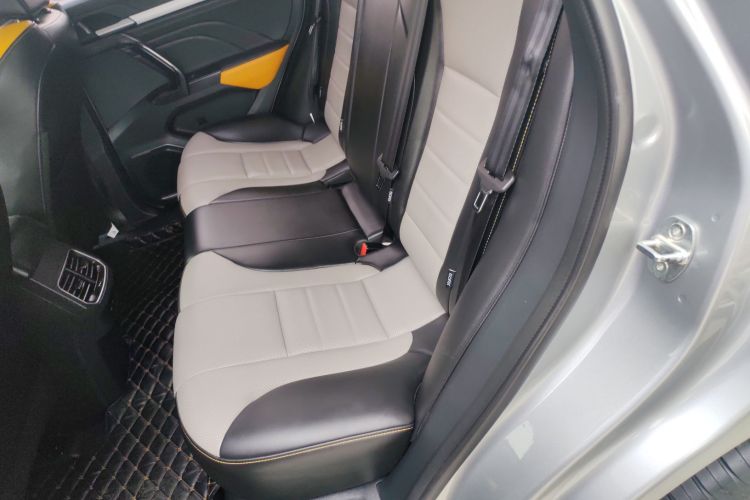 哈弗F5 2020款 1.5T DCT i趣中控内饰21