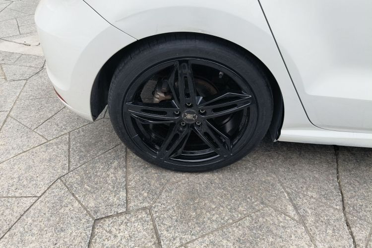 大众 Polo 2016款 1.4L 自动风尚型车身外观6008