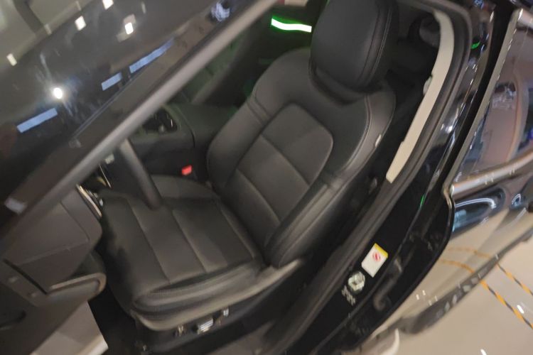 哈弗大狗 PLUS 2023款 1.5T 两驱潮野版Plus中控内饰19