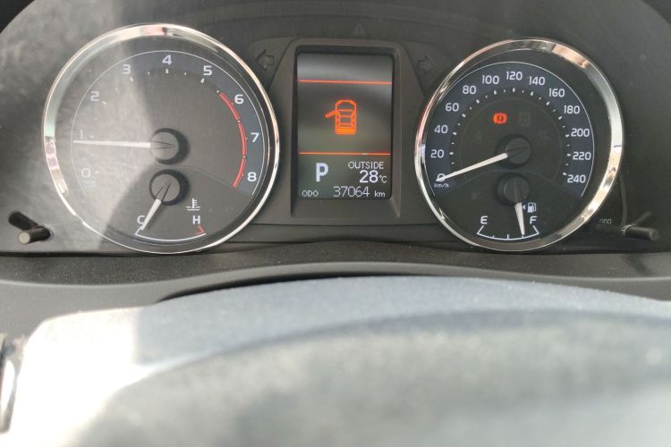 丰田 卡罗拉 2018款 1.2T S-CVT GL-i智辉版中控内饰15