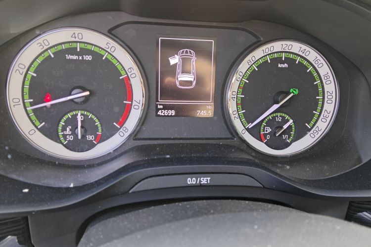 斯柯达 柯迪亚克 2019款 TSI330 5座两驱豪华优享版 国V中控内饰15