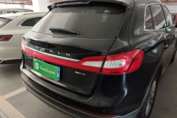 林肯MKX 2015款 2.0T 两驱尊享版车身外观6