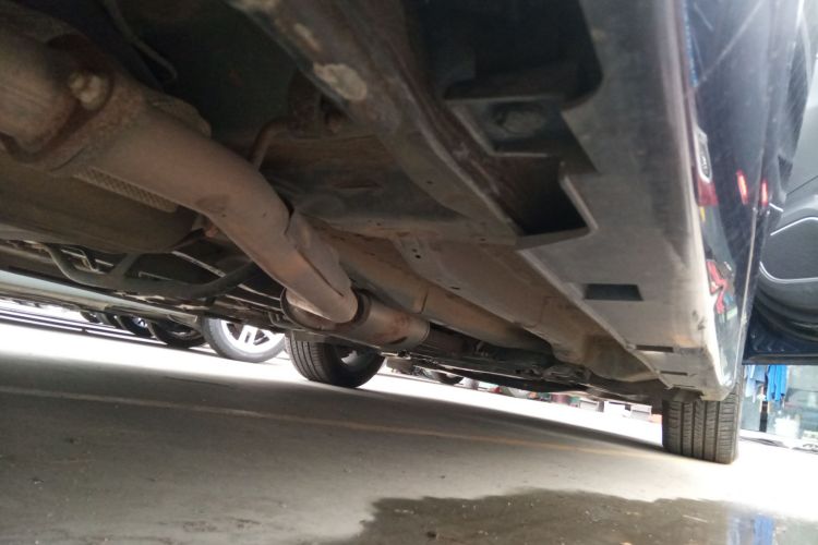 比亚迪 宋MAX 2017款 1.5T 自动智联精英型 7座局部细节9001