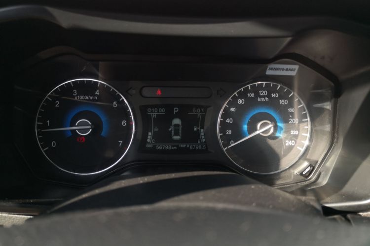 东风风光 风光580 2017款 1.5T CVT豪华型中控内饰14