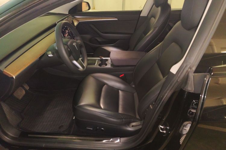 特斯拉 Model 3 2021款 改款 标准续航后驱升级版 3D1中控内饰19