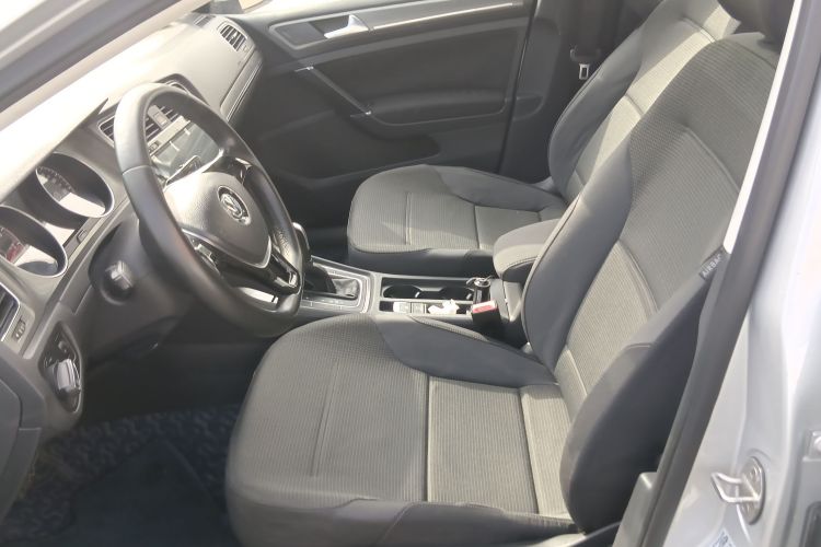 大众 高尔夫 2015款 1.6L 自动舒适型局部细节19