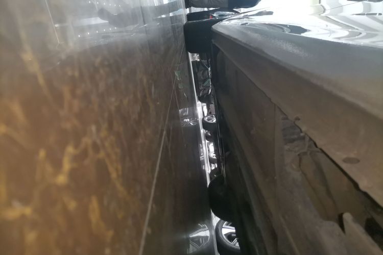 标致408 2022款 1.6T 进取版局部细节9002