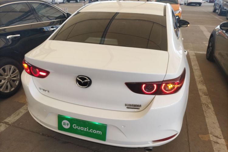马自达3 昂克赛拉 2021款 2.0L 自动质耀版车身外观6