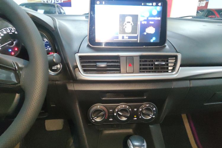 马自达3 昂克赛拉 2017款 三厢 1.5L 自动舒适型 国V中控内饰16