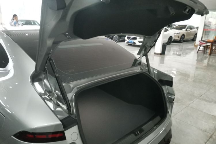 小鹏P7 2022款 480E+机舱底盘23