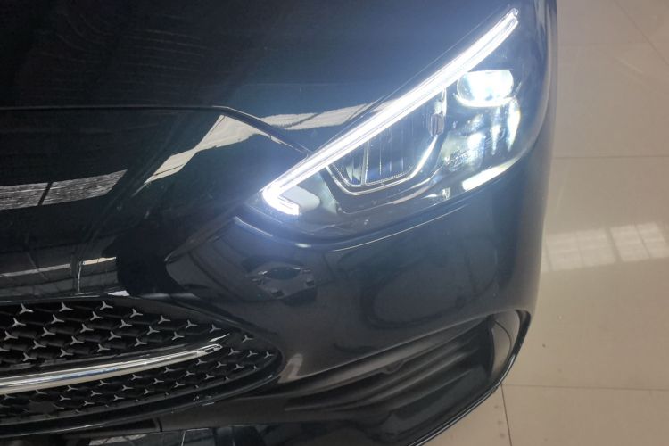 奔驰C级 2025款 改款 C 260 L 皓夜运动版局部细节36