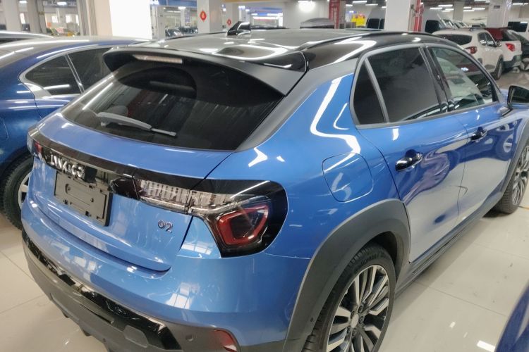 领克02 2021款 2.0TD 自动两驱劲 冠军版车身外观7