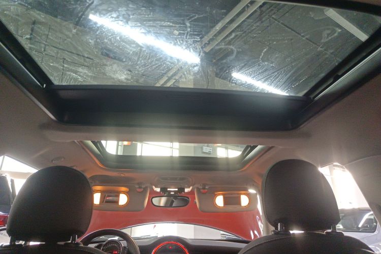 MINI 2018款 1.5T ONE PLUS中控内饰22