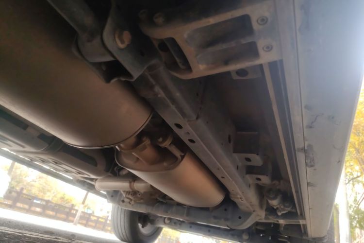 坦克500 2022款 3.0T 运动版 造境型 5座局部细节9002