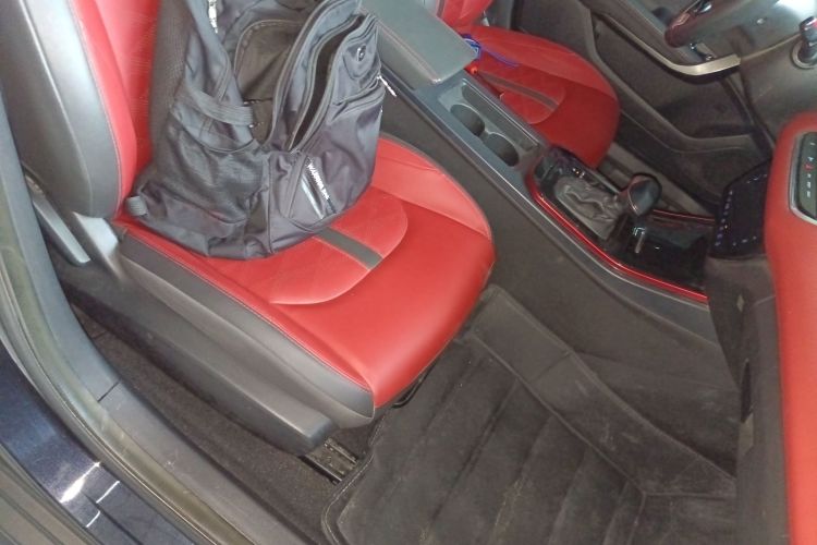 东风风神 奕炫GS 2021款 230T 自动追曜武士版局部细节41