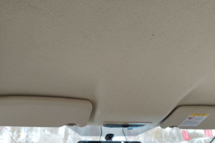 福特 福克斯 2013款 三厢经典 1.8L 手动基本型中控内饰22