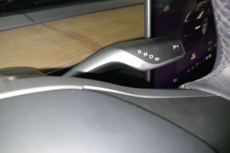 特斯拉 Model Y 2022款 改款 后轮驱动版局部细节18