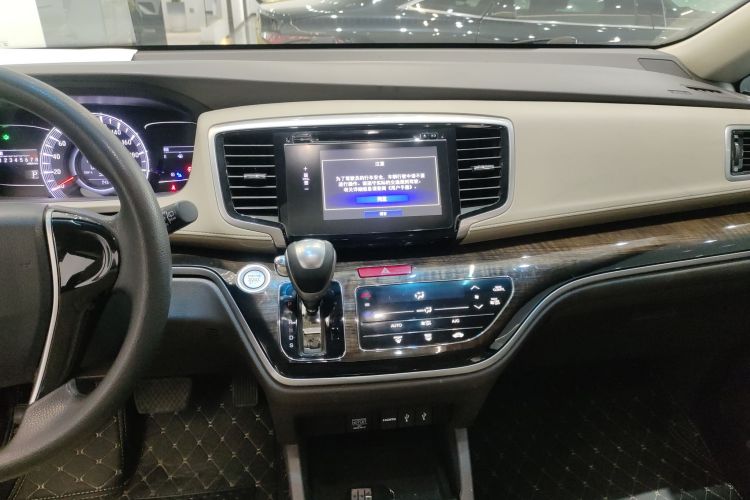 本田 奥德赛 2017款 2.4L 豪华版中控内饰16