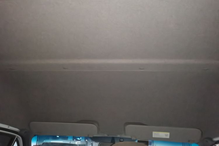 江铃 特顺 2019款 2.8T商运型短轴中顶6座国VI JX493中控内饰22